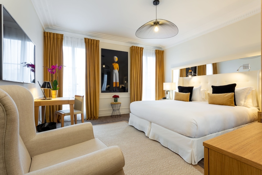 Hotel Camille Paris Gare de Lyon, Tapestry Collection by Hilton